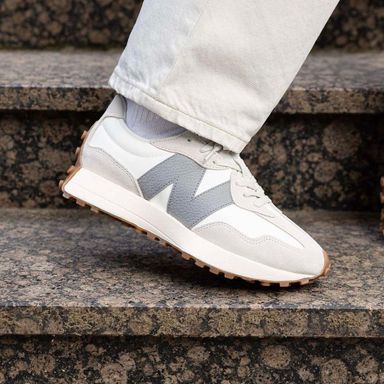 New Balance 327 Moonbeam 'Shadow Grey.'