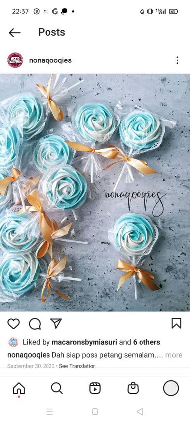 MERINGUE ROSE LOLIPOP 