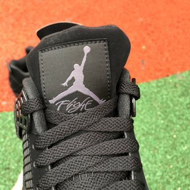 Air Jordan 4 Retro ‘Black Cat’