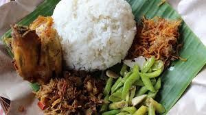 * Nasi khas Sumbawa