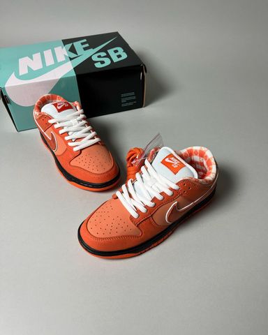 Dunk SB Low Lobster Orange 