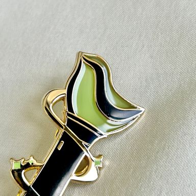 GOT7 Ahgabong Enamel Pin