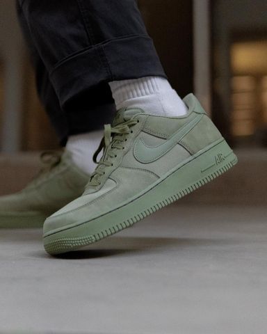 Nike Air Force 1 '07 LX