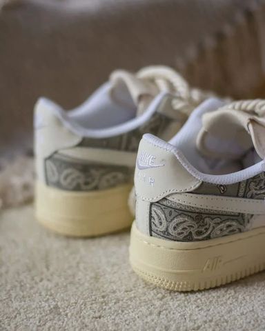 Air Force 1s "Paisley Canvas,"