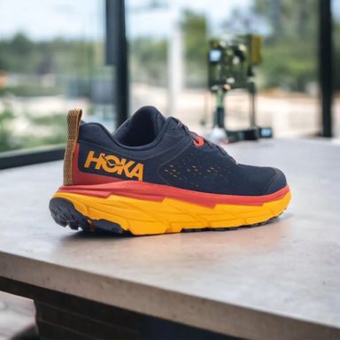  Hoka One One Challenger ATR 6 Running