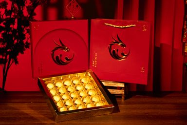 Bulk Bundle Discount - CNY series 2024 - [Golden Melt in your Mouth]  Signature Pineapple Tarts Gift Box - 4 boxes