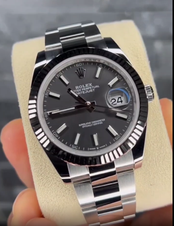 ROLEX 0100