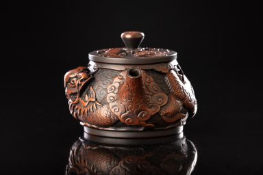 Chinese handmade teapot from Jianshui purple ceramics Dragon