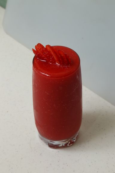 Strawberry Juice عصير فراولة طبيعي  