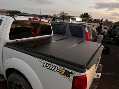 Tonneau bucket covers F150,F350,Tundra,Tacoma,Dodge Ram1500,Hilux,Nissan,Kantanka,Mitsubishi,Mazda etc