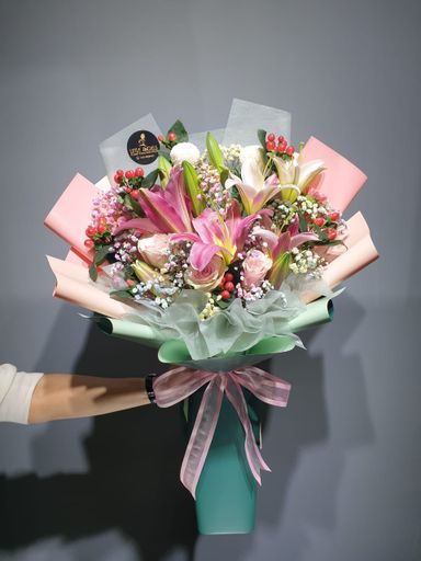 Lily Bouquet