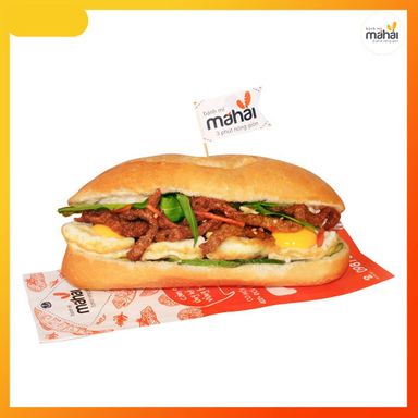 Bánh mì chả cá trứng