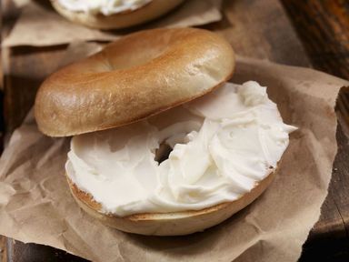 GEN CREAM CHEESE BAGEL