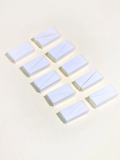 2pcs White Trapezoid Makeup and Nail Art Sponges