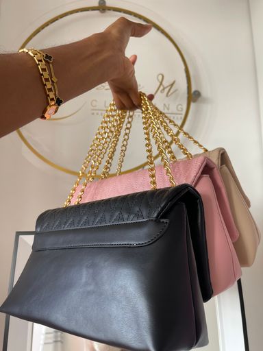 Stylish flap shoulder bag