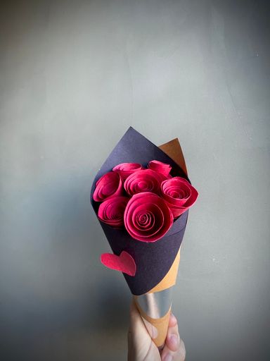 Red Paper Flower Bouquet