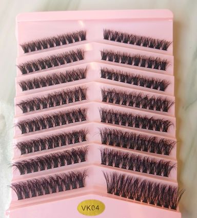 Cluster Lashes