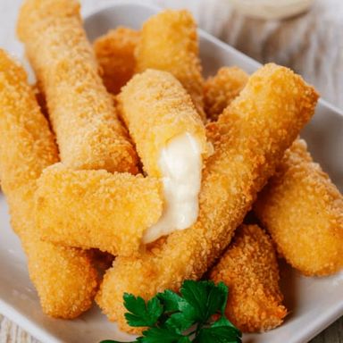 عصا موزاريلا / Mozarella stick