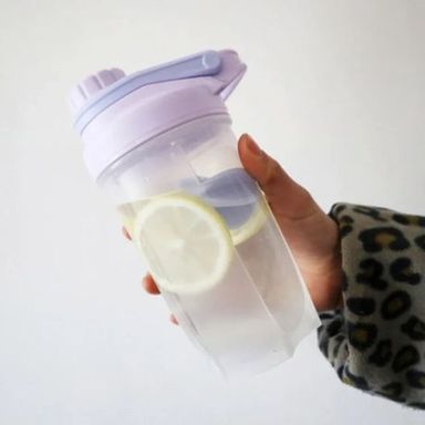 700ml Leak-Proof Transparent Water Bottle