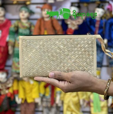 Yoe Yar Zay_သင်ဖြူးWallet