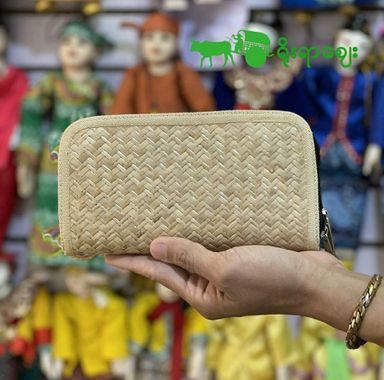 Yoe Yar Zay_သင်ဖြူးWallet