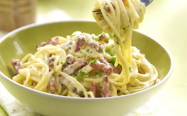 Spaghettis à la Carbonara aux Lardons