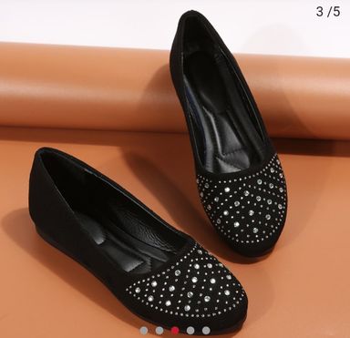 Women flat shoes 