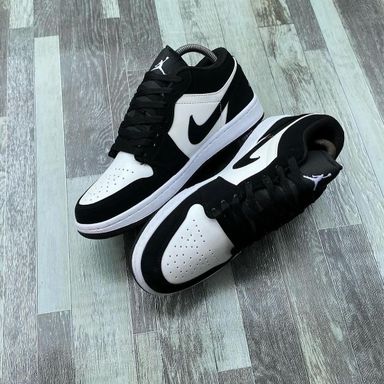 Air Jordan 1 Low Panda