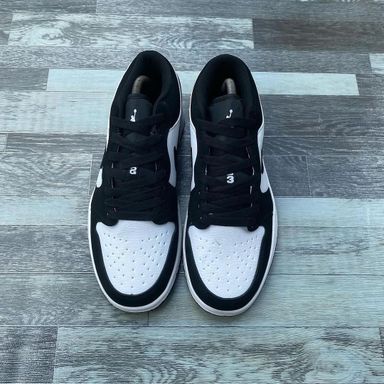 Air Jordan 1 Low Panda