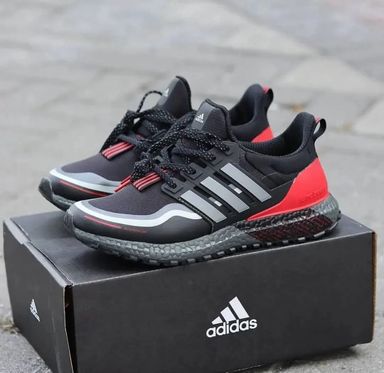 Adidas Ultra Boost 2.0