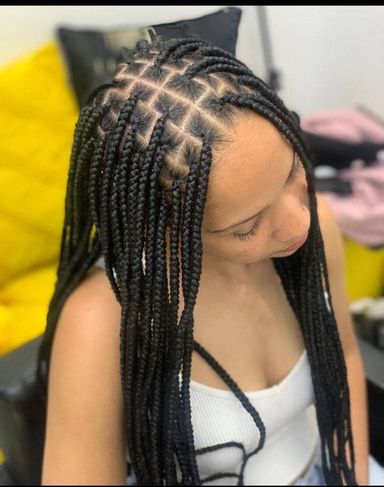 Knotless braids