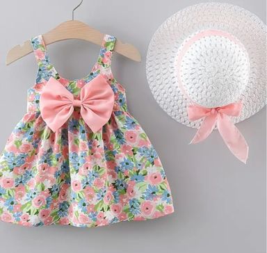 Girls dresses and bow hat