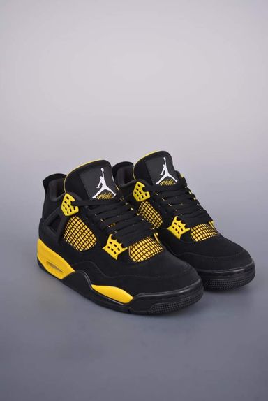 Jordan 4 Thunder ⚡