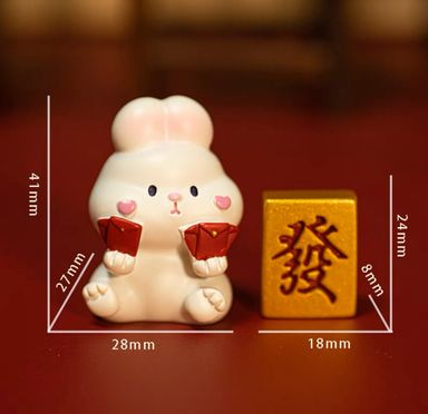 Bunny figurines 