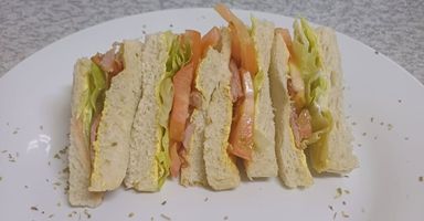 FRESH BLT SANDWICH