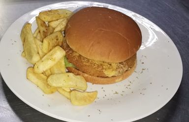 CRUMBED CHICKEN BURGER & CHIPS