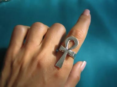 Bague en croix Ankh