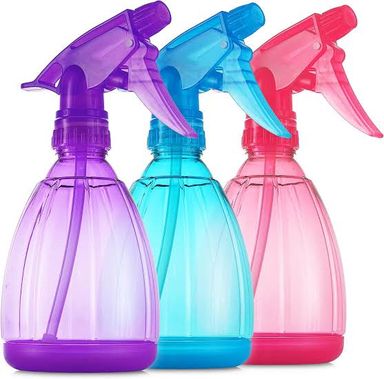 PLASTIC SPRAY BOTTLE