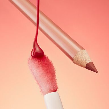 Cream Glide Lip Liner - Creamy lip liner to shape & fill in lips