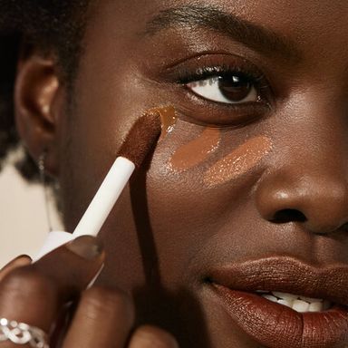 Hydrating Camo Concealer - Full-coverage, hydrating cream concealer