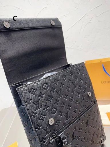  LOUIS VUITTON Fastline Backpack