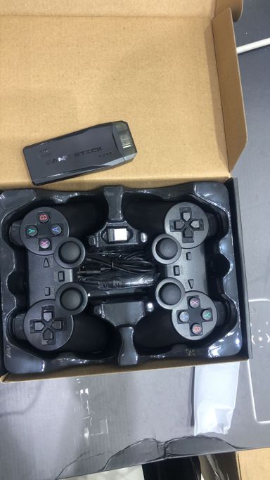 Game console avec plus de 2000 jeux