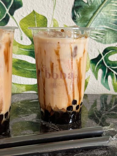 Black milk tea boba 