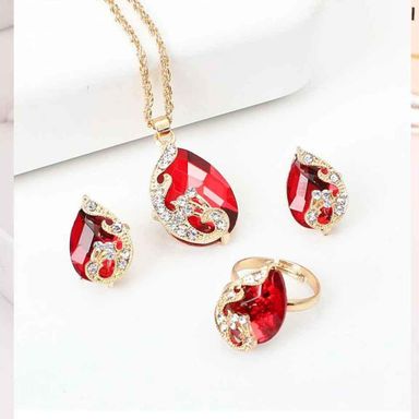 Ladies Beautiful Necklace Set