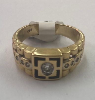 14KT Yellow Gold Ring w/ Diamond