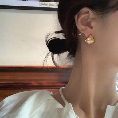 Shell Earrings