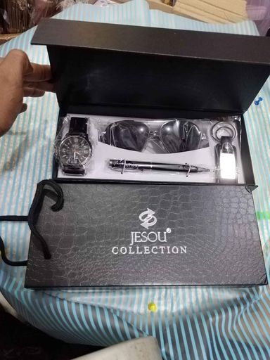  Gift Sets for Men