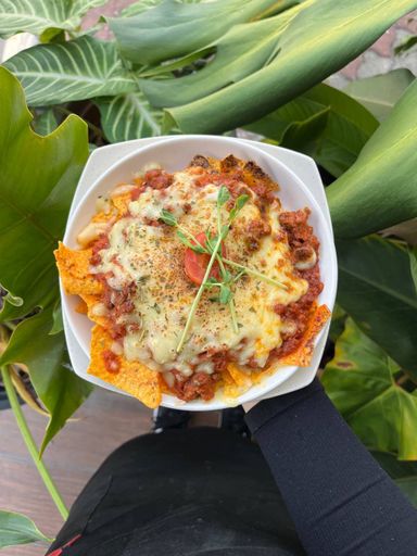 Nachos with Bolognese Sauce