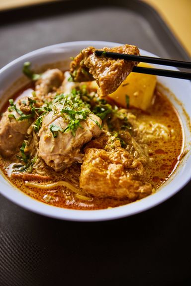 咖喱鸡套餐午间  Curry Chicken Set Meal Lunch