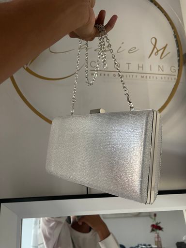 Pearl studded clutch 